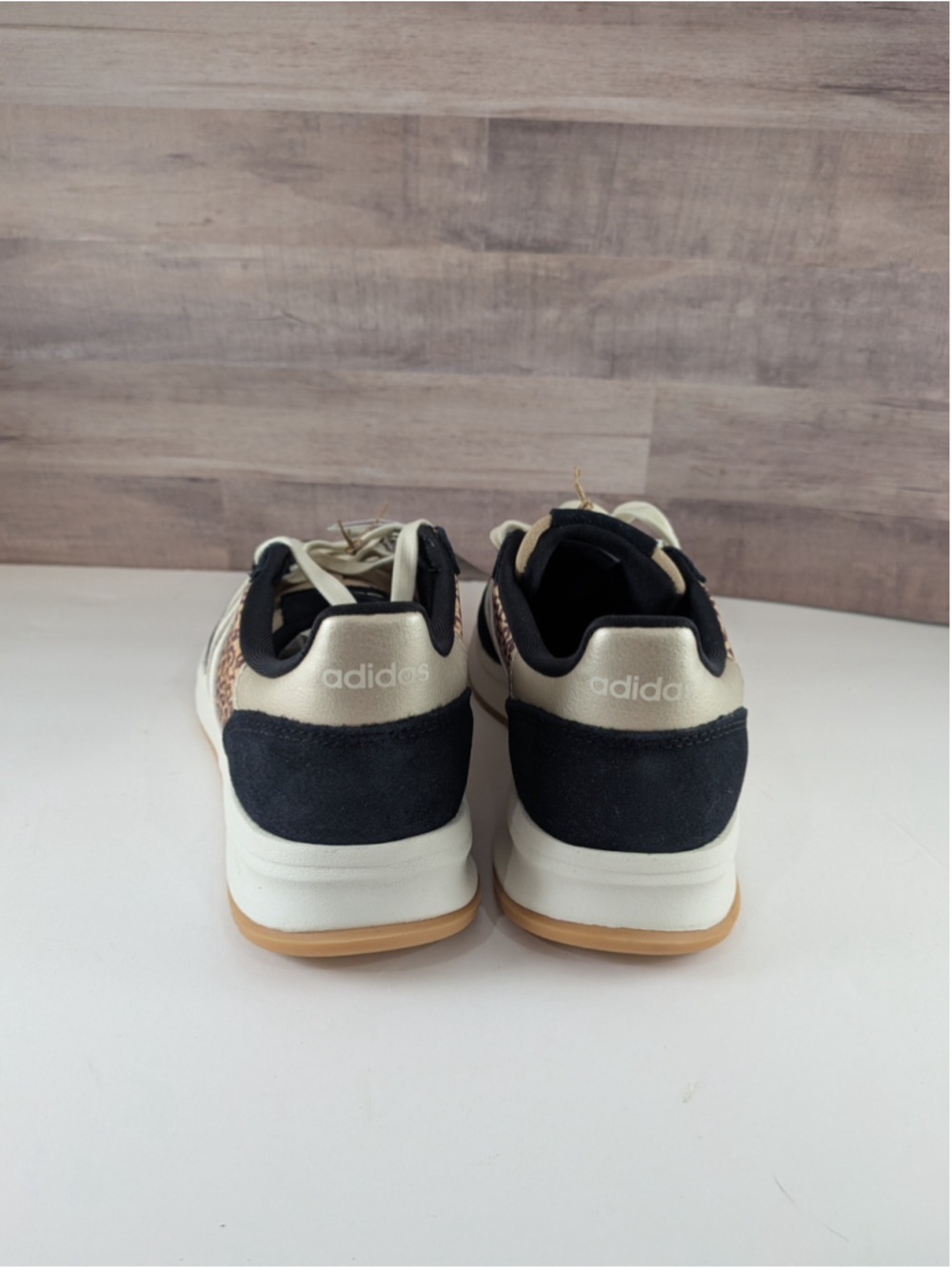 Women's Adidas Run 70s 2.0 Sneakers Size 7 Black and Beige Leopard Print - Picture 7 of 10